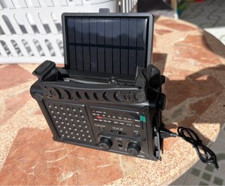 Radio Solar Multifunción Negra