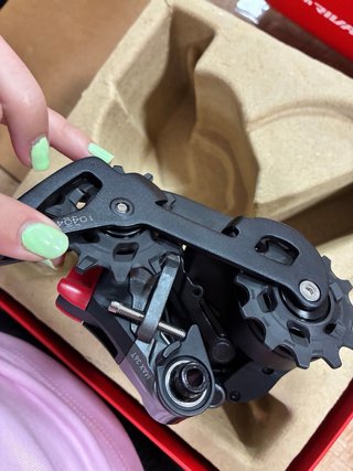 Cambio SRAM Rival 12 velocidades sin bateria