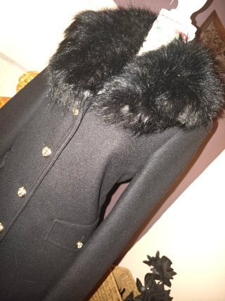 ABRIGO LANA MANTECO CUELLO PELO DESMONTABLE ZARA