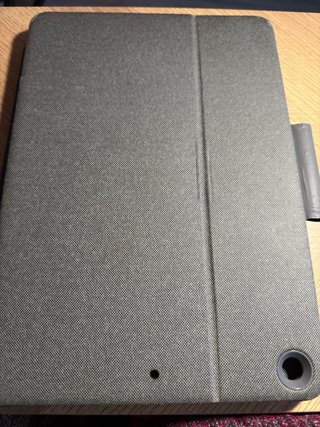 Tastiere Logitech Combo Touch per iPad 7/8/9