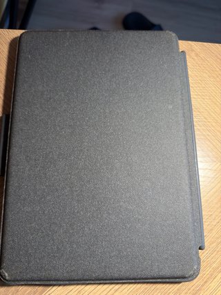 Tastiere Logitech Combo Touch per iPad 7/8/9