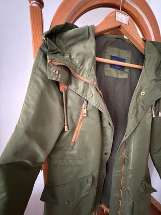 Cazadora Zara Verde Talla S