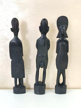 Statuette in legno artigianali
