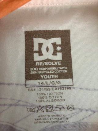 Camiseta DC Shoes Logo Roxo