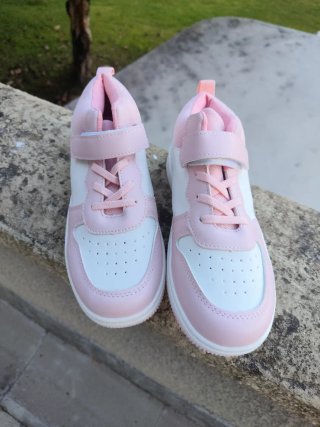 Deportivas rosas y blancas T.36