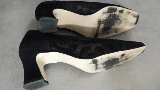 Zapatos Sadowa Negros Encaje Tacon. Usados.