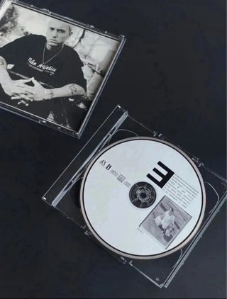 CD Eminem. The Marshall Mathers