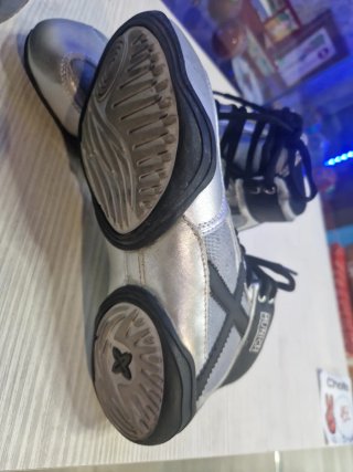 Zapatillas Munich Plata y Negro