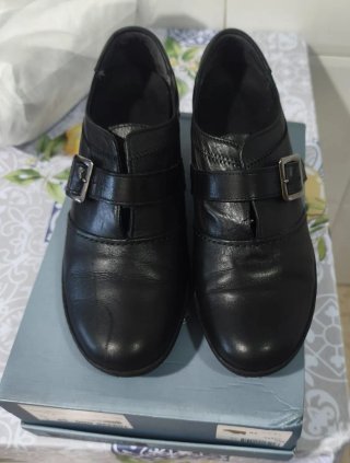 Zapatos negros de piel
