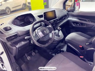 PEUGEOT RIFTER CON DOS AÑOS DE GARANTIA
