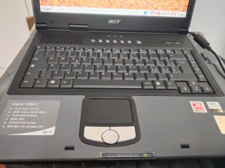 Acer Aspire 1356LCi Portátil Vintage