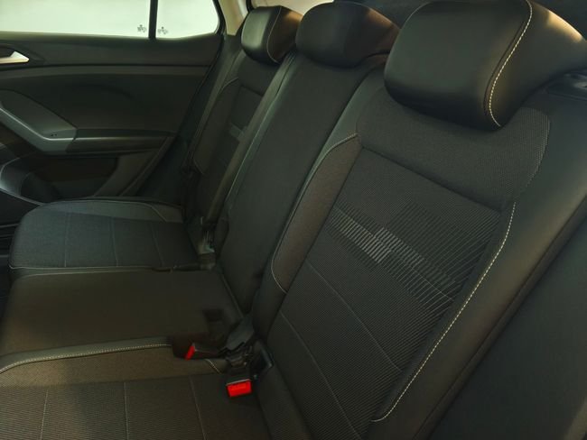 Volkswagen T-Cross 2021, foto 13