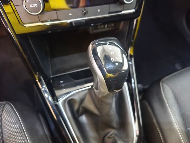 Volkswagen T-Cross 2021, foto 21