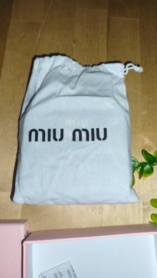 Portafoglio tipo Miu Miu Nero Nuovo