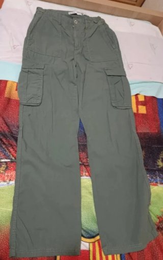 Pantalón cargo verde militar