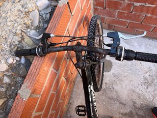 Bicicleta BH Supra SE3