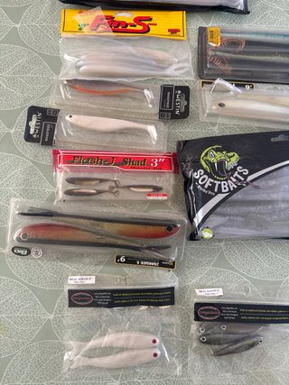 Lote señuelos pesca blandos Strike Pro, Westin