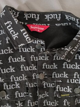 Cazadora Supreme Fuck Negra