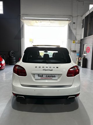 Porsche Cayenne 2013