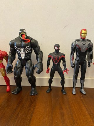 Set Personaggi Marvel Spiderman Ironman Venom