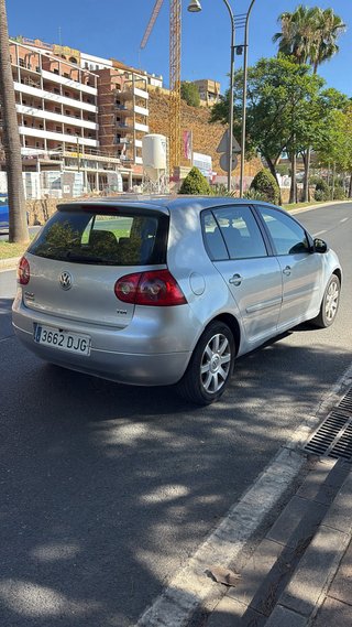 Volkswagen Golf 2005