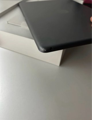 iPad 9a Gen con segni di usura come da foto