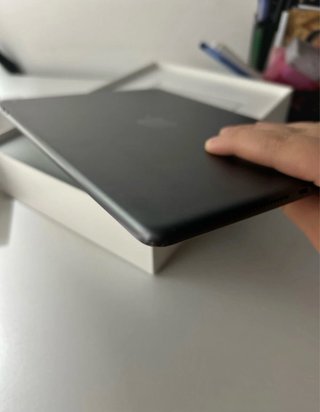 iPad 9a Gen con segni di usura come da foto