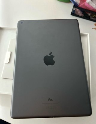 iPad 9a Gen con segni di usura come da foto