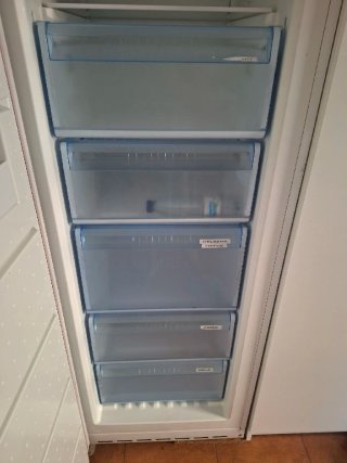 Congelador vertical Balay