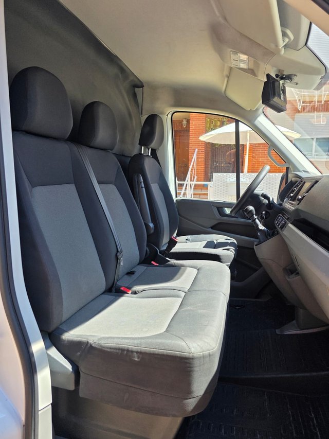 Volkswagen Crafter 35 Chasis CS BL L4 2.0 TDI 103kW FWD