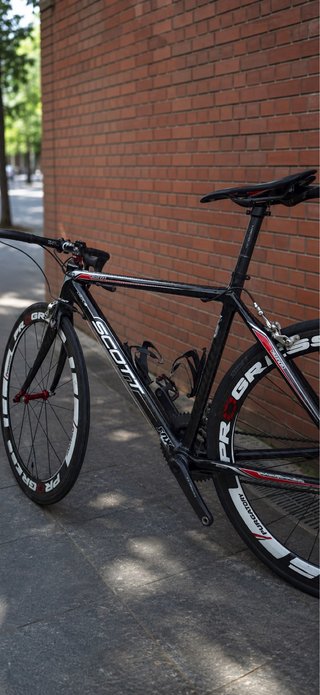 Bicicleta de carretera Scott Carbono