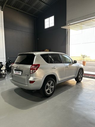 Toyota RAV4 2012