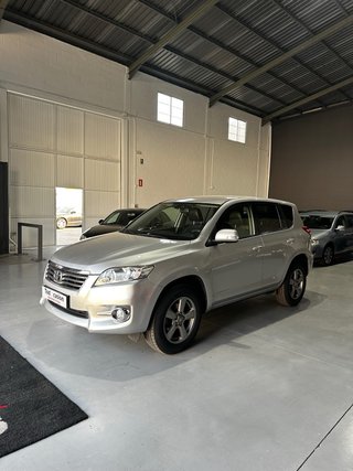 Toyota RAV4 2012