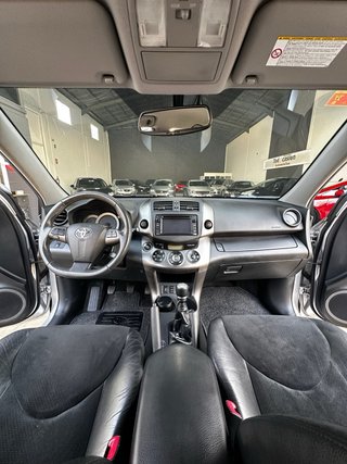 Toyota RAV4 2012