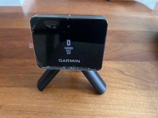 Garmin Approach R10 — simulador de golf