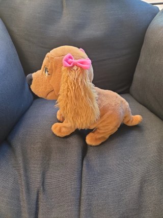 Peluche interactivo Lucy