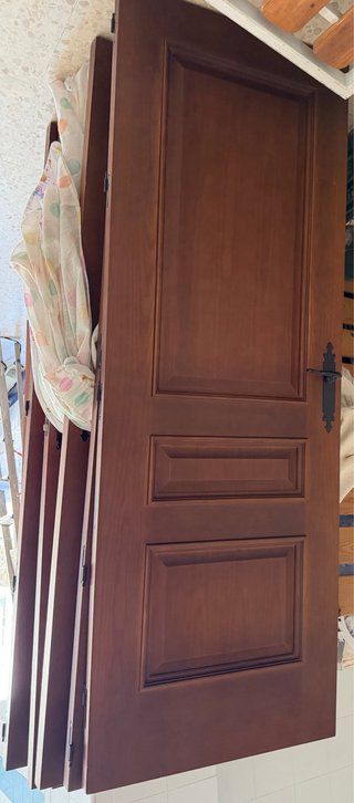 7 Puertas madera maciza interior