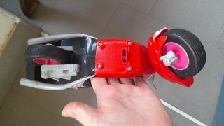 Scooter Vespa vintage Monster High rossa e nera co