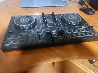 Controlador DJ Pioneer DDJ-200
