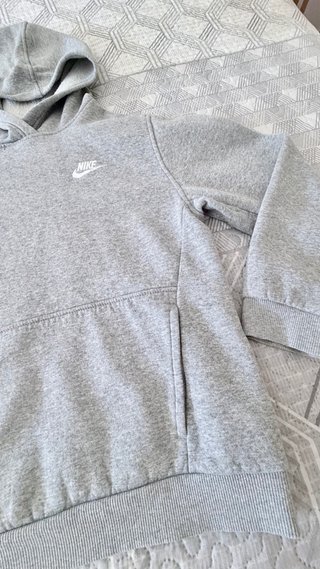 Sudadera Nike Gris con Capucha
