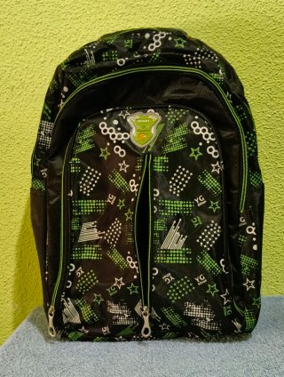 Mochila Negra y Verde sin estrenar