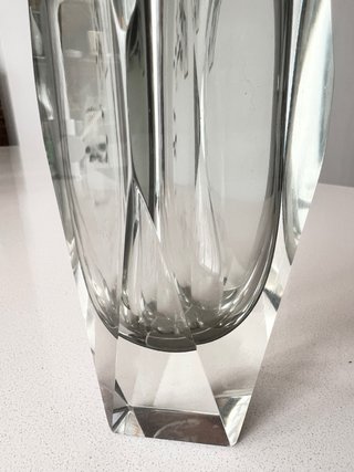 Jarrón Murano Facetado Sommerso 20.5cm Flavio Poli