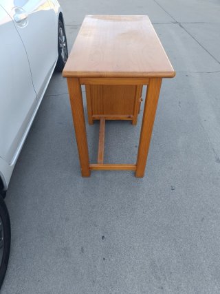 Escritorio madera pino finales años 80