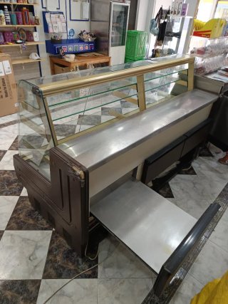 Vitrina Refrigerada Infrico Cristal Curvo