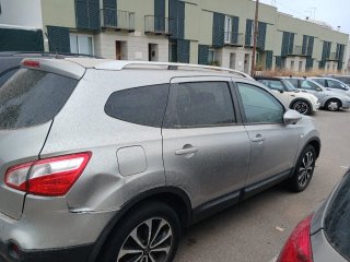 Nissan Qashqai+2 2011