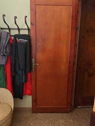 5 Puertas macizas de madera