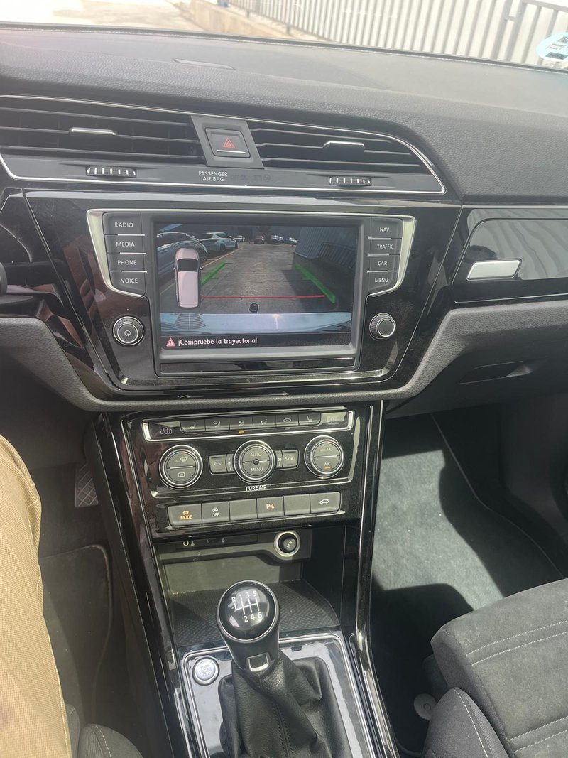 Volkswagen Touran 2.0 TDI CR BMT Sport 2015, foto 7