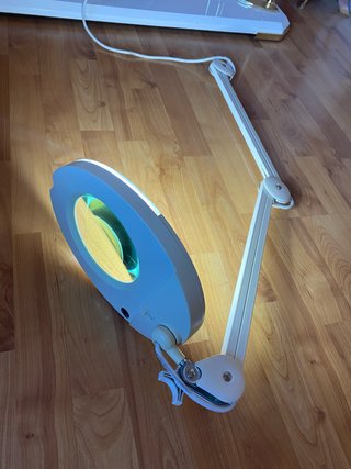 Lupa Led