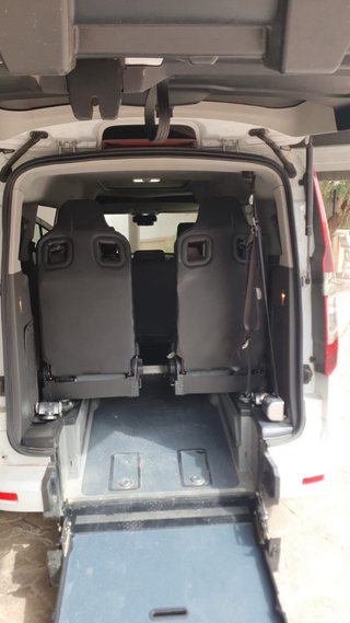 Ford Tourneo Connect 2021