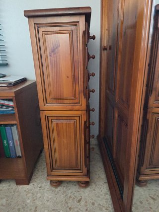 Cajonera alta madera provenzal miel